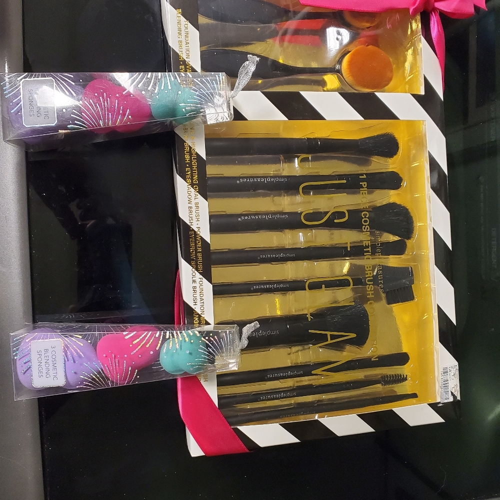 Make up kit